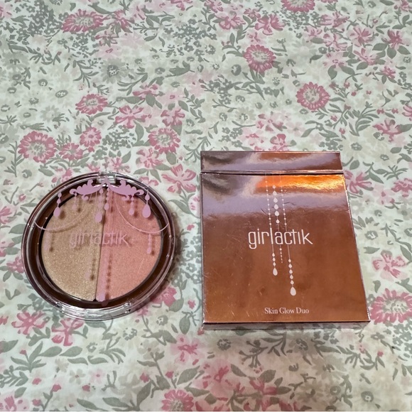 🤍Highlighter & Contour Stick✨ - Picture 2 of 7